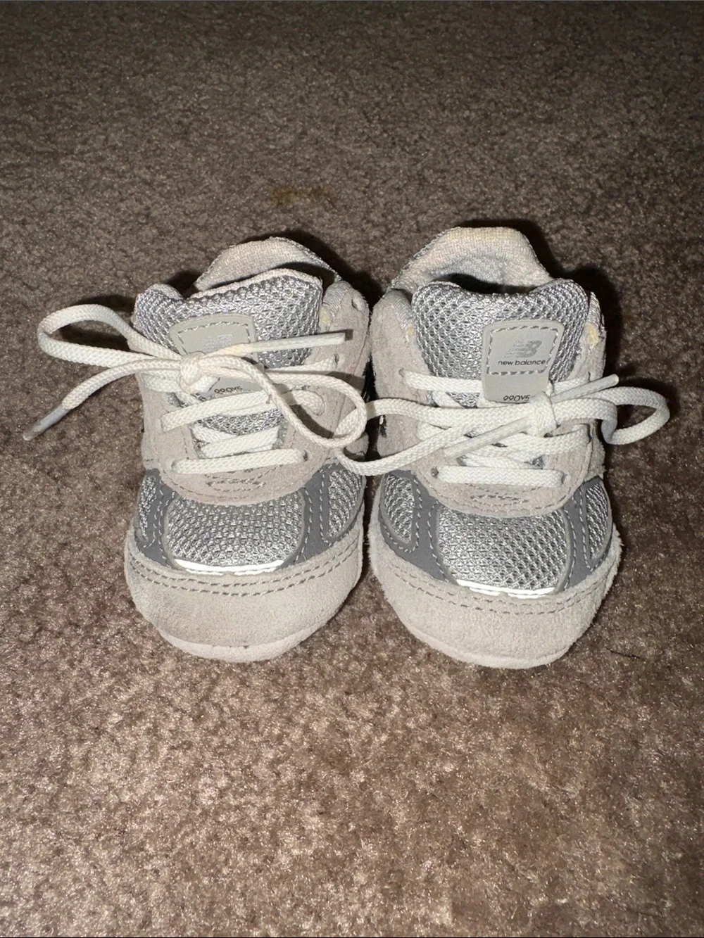 New Balance 990V infant newborn baby lace up crib tennis shoes
